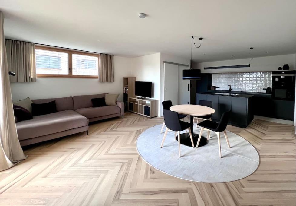 Luxusappartement Hoamele - Ferienwohnung Mit Genuss Alberschwende Exterior foto